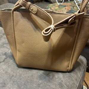 Classic Tan Pebbled Leather-like Tote Bag